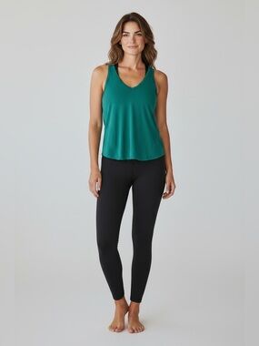 The North Face Flash Dry Tank // Teal & Black // Medium